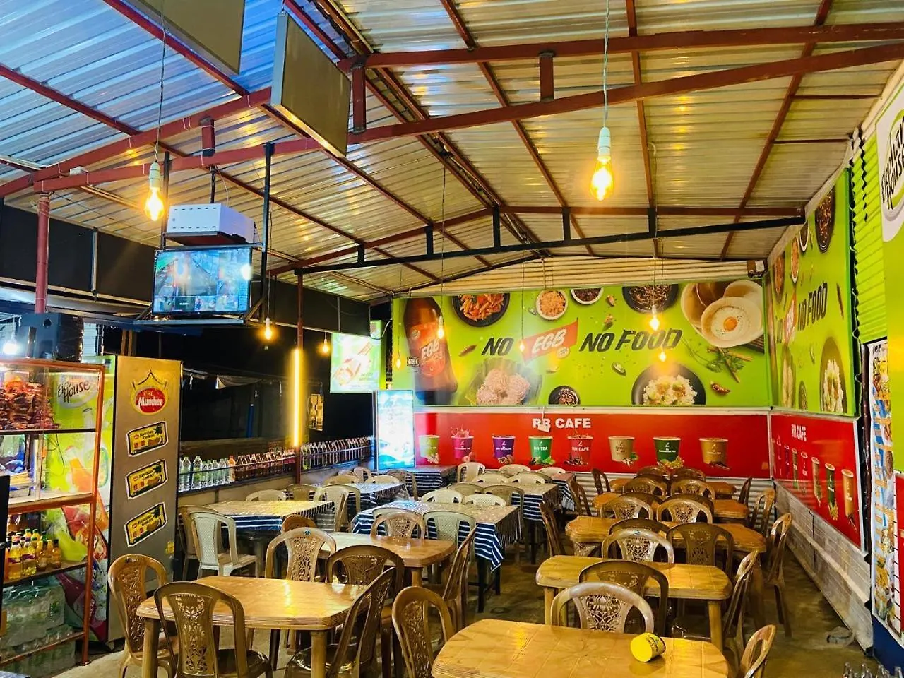 Shan Hotel Nallathanniya